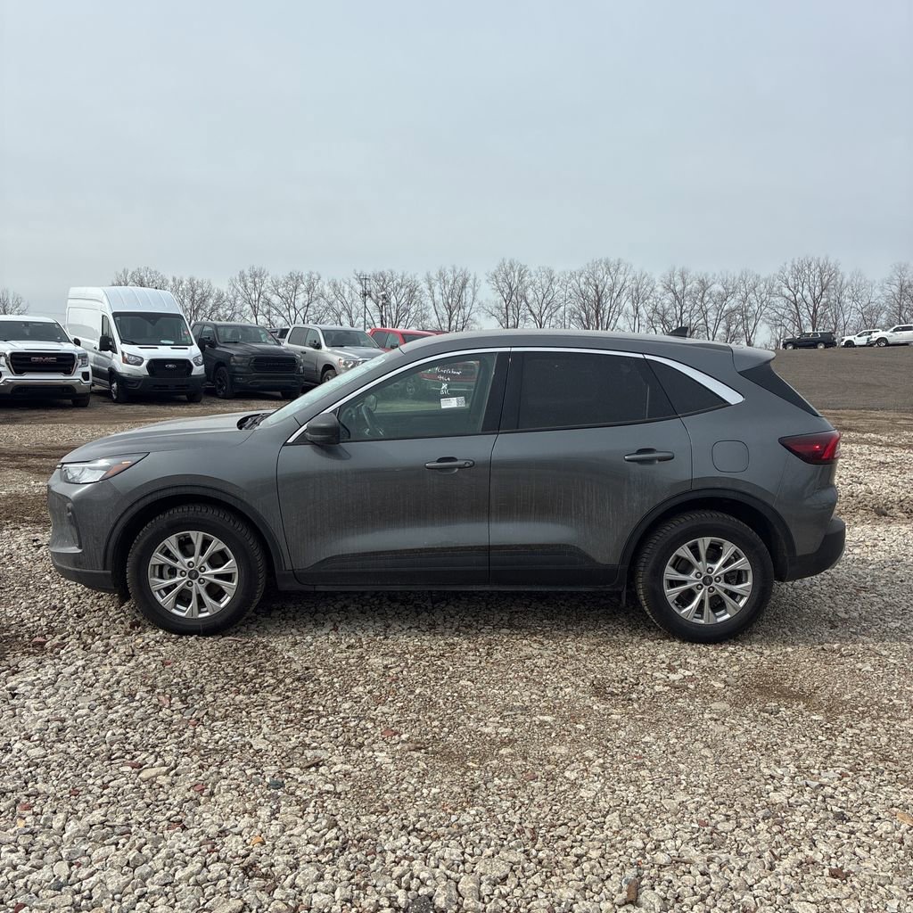 Used 2023 Ford Escape Active w/ Tech Pack #1 image 7