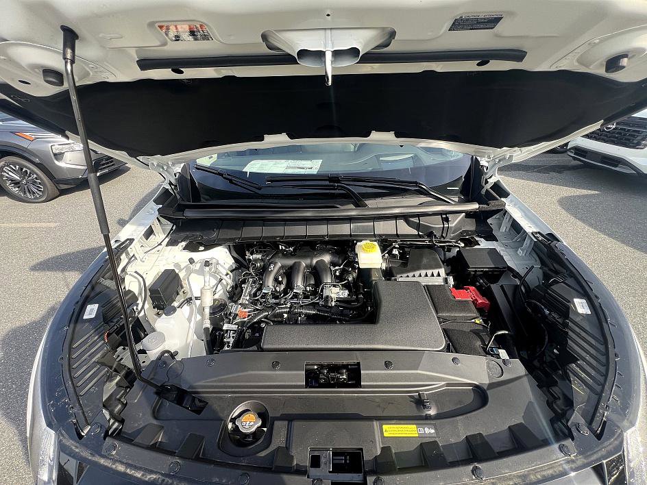 New 2026 Nissan Pathfinder Platinum image 10