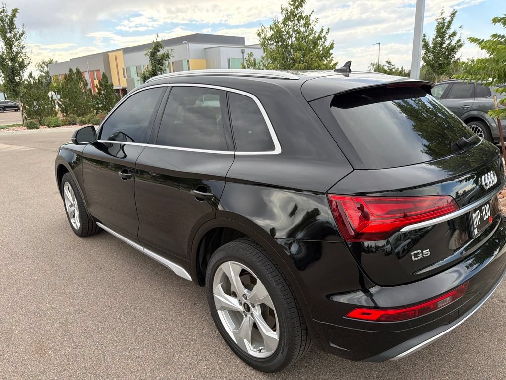 Used 2021 Audi Q5 2.0T Premium Plus w/ Premium Plus Package AWD/4WD image 5