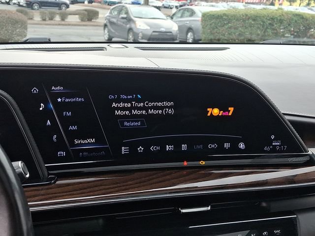 Used 2022 Cadillac Escalade Premium Luxury Platinum image 21