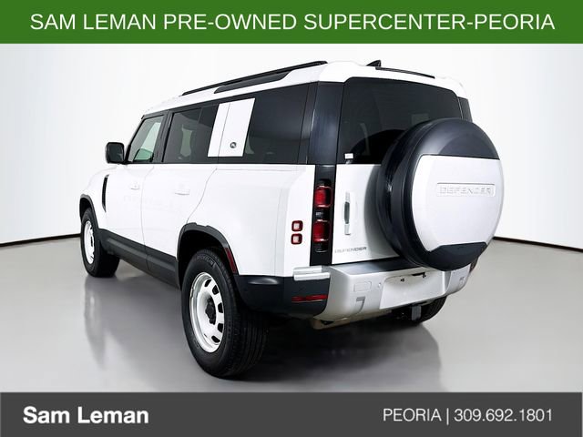 Used 2023 Land Rover Defender 110 image 5