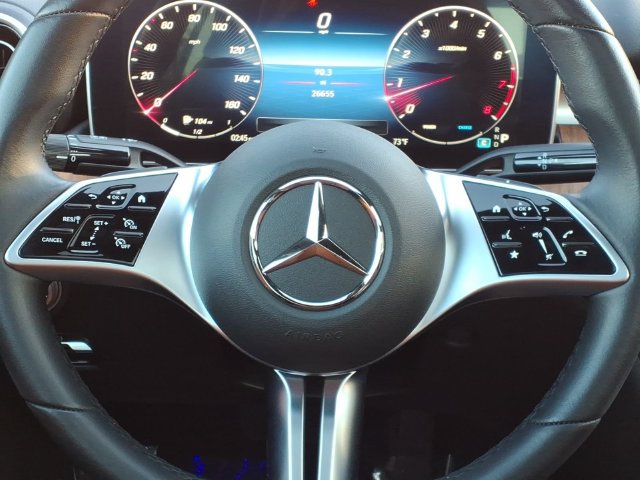Used 2023 Mercedes-Benz C 300 Sedan image 8