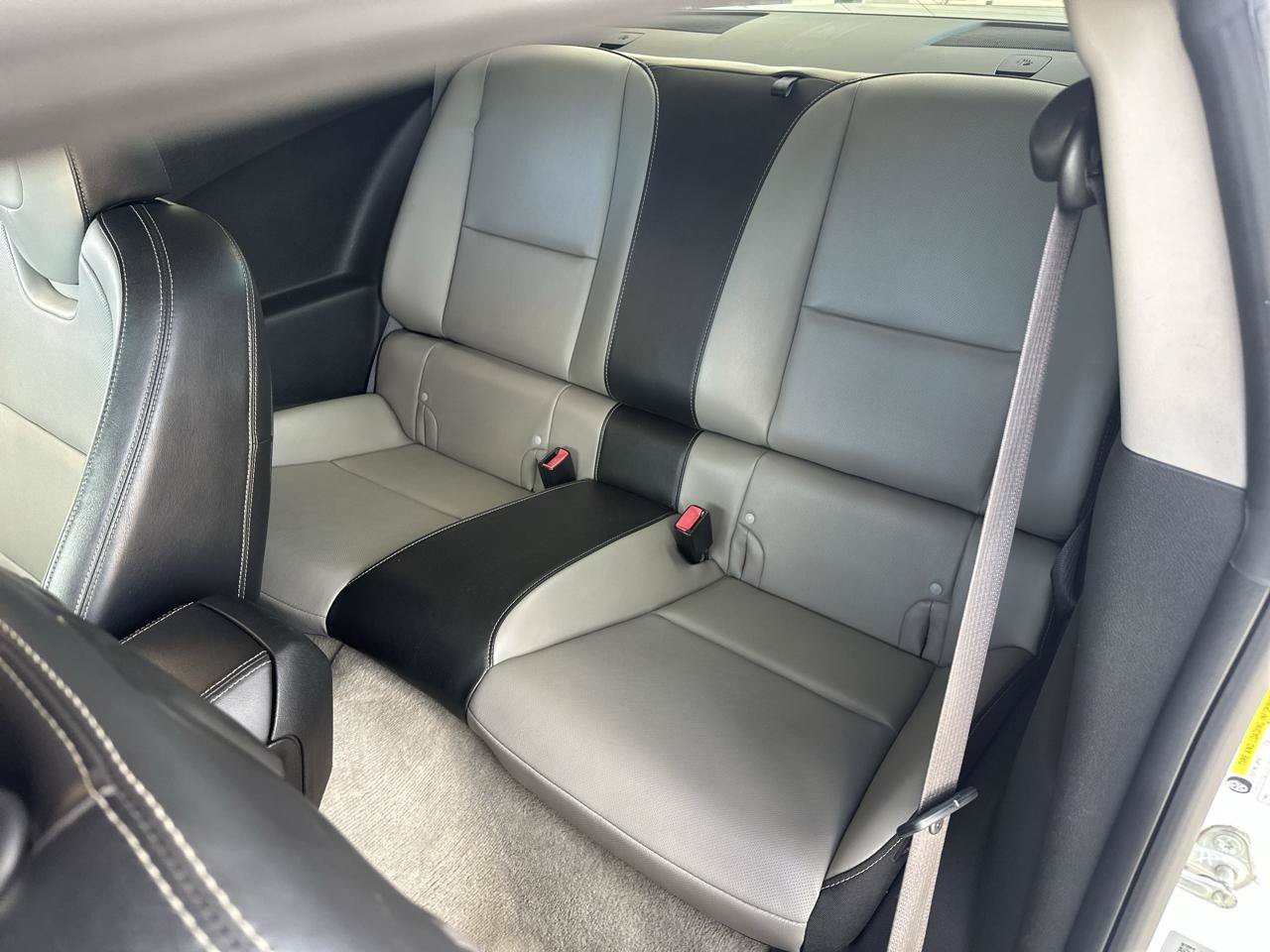 Used 2014 Chevrolet Camaro SS w/ RS Package RWD image 14