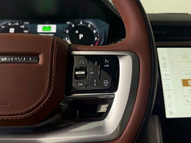 New 2025 Land Rover Range Rover SV AWD/4WD image 37