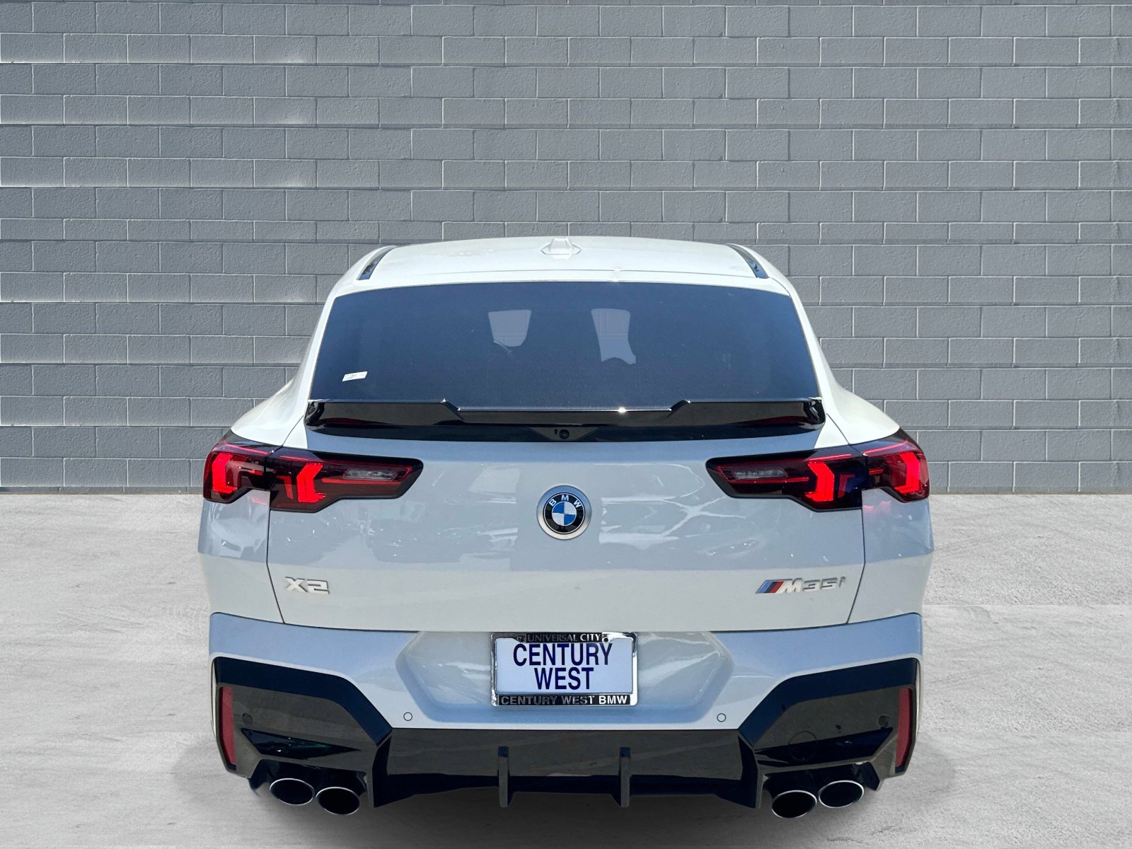 Certified 2025 BMW X2 M35i AWD/4WD image 4