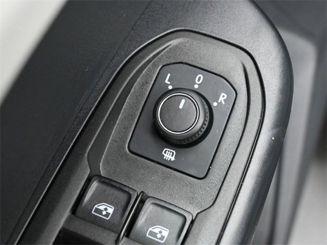 Certified 2025 Volkswagen Taos S image 11