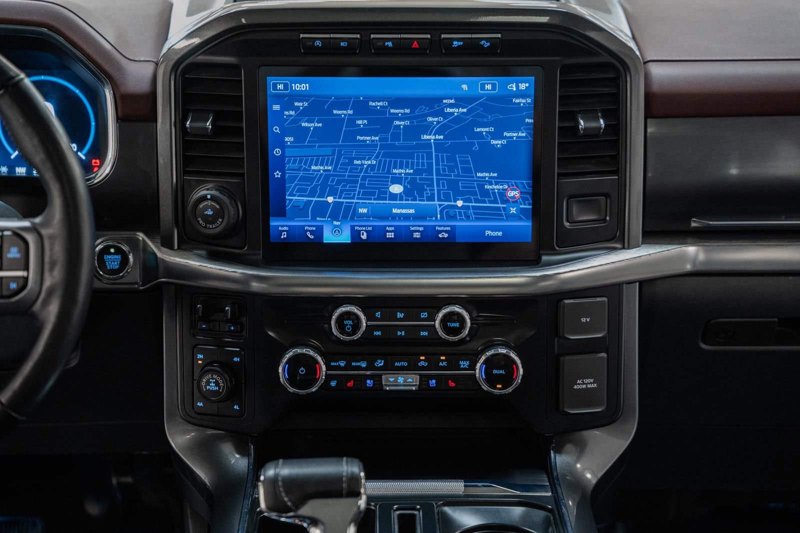 Used 2023 Ford F150 Lariat w/ Equipment Group 502A High image 30