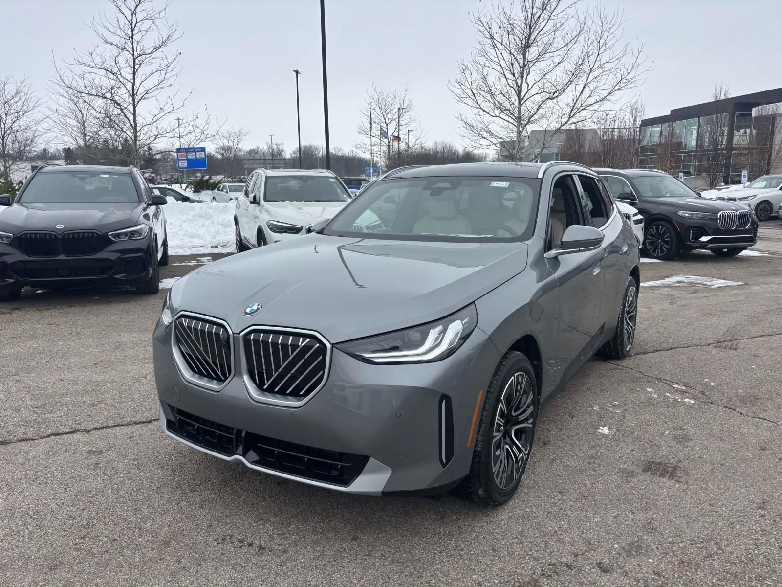 New 2026 BMW X3 xDrive30 w/ Premium Package image 3