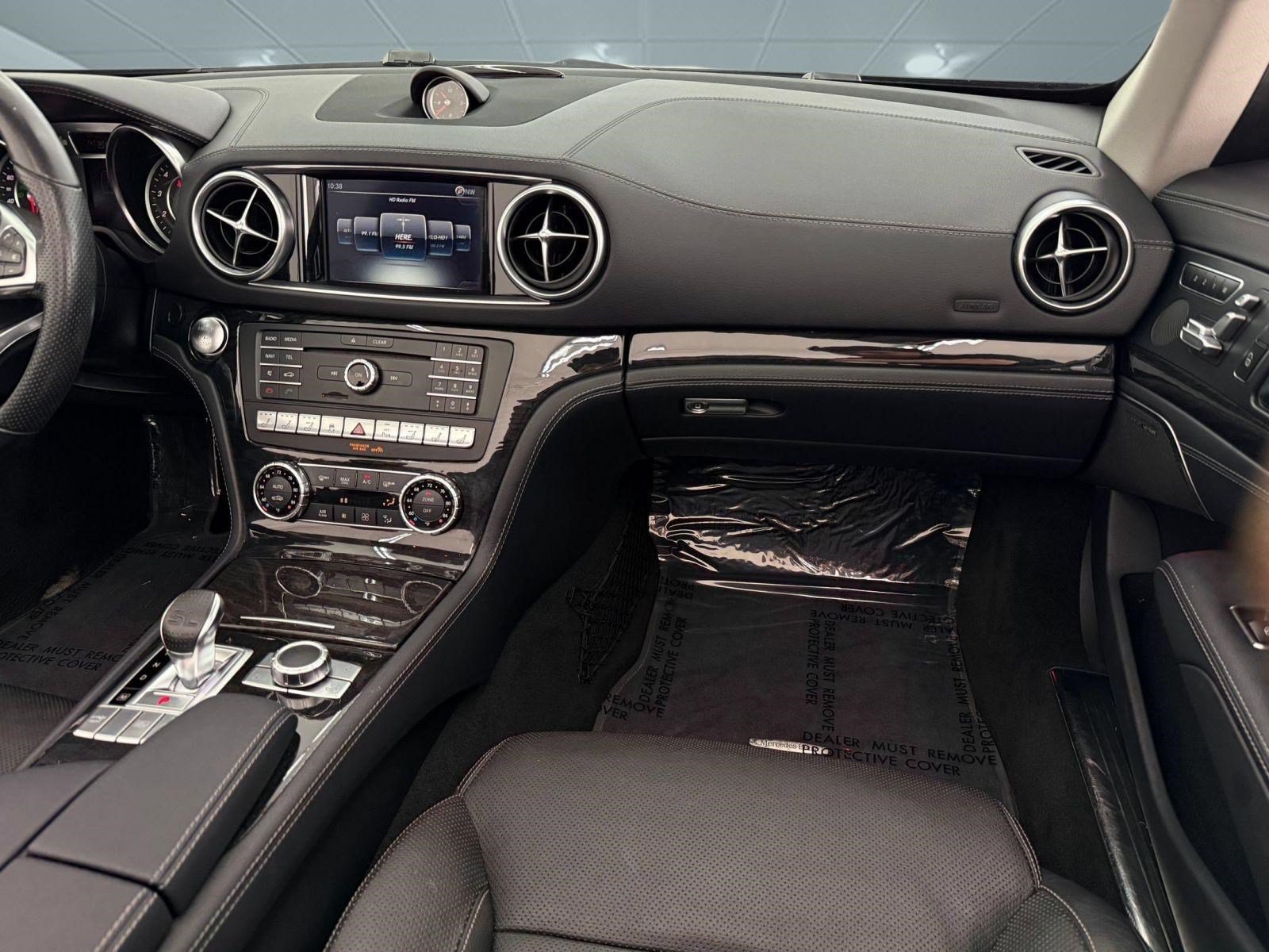 Certified 2020 Mercedes-Benz SL 450 image 30