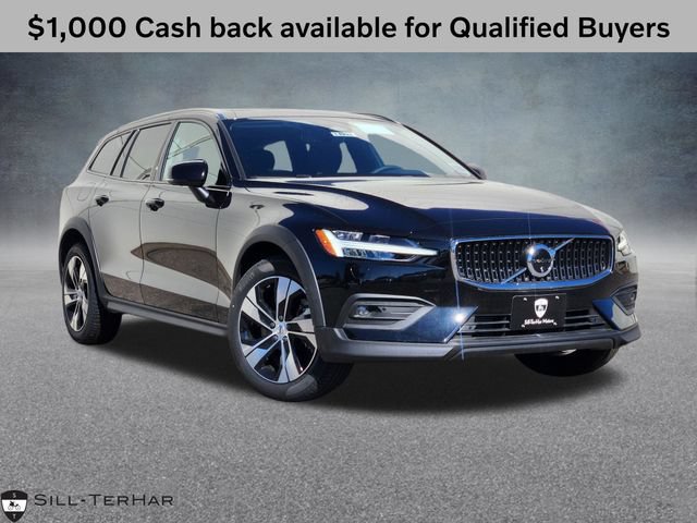 New 2026 Volvo V60 B5 Cross Country Plus w/ Climate Package