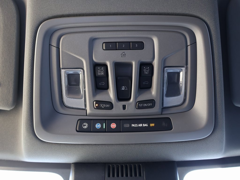 New 2026 GMC Sierra 3500 Denali w/ Denali Reserve Package image 26