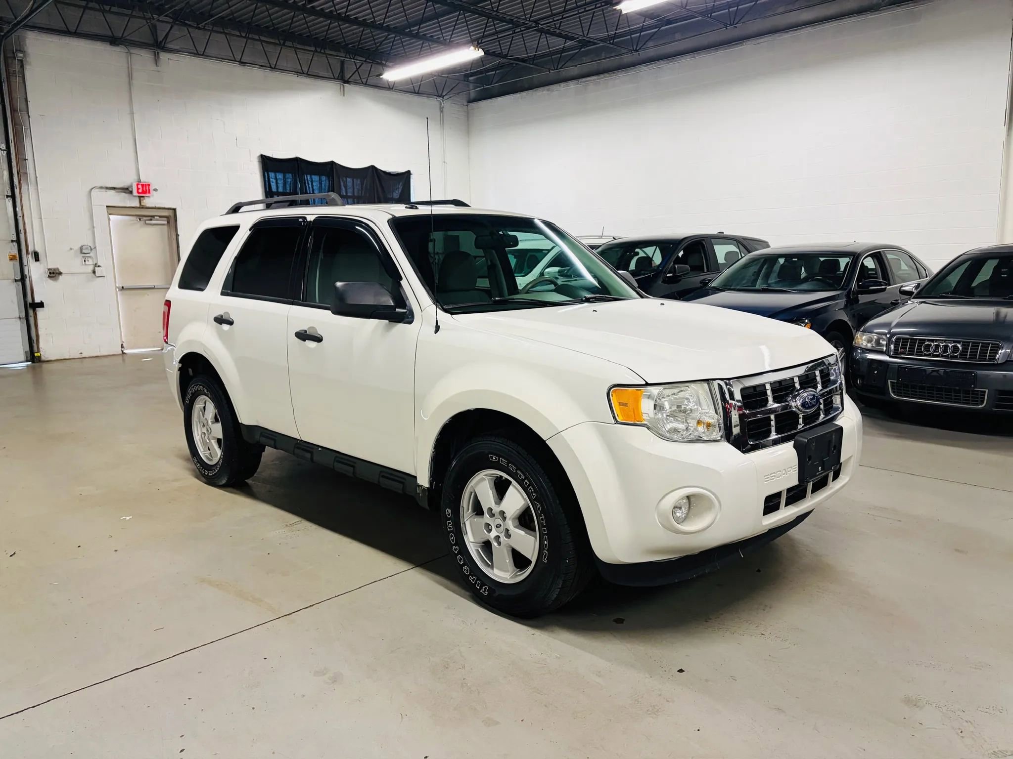 Used 2012 Ford Escape XLT AWD/4WD image 4