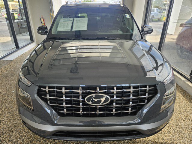 Used 2026 Hyundai Venue SEL FWD image 6