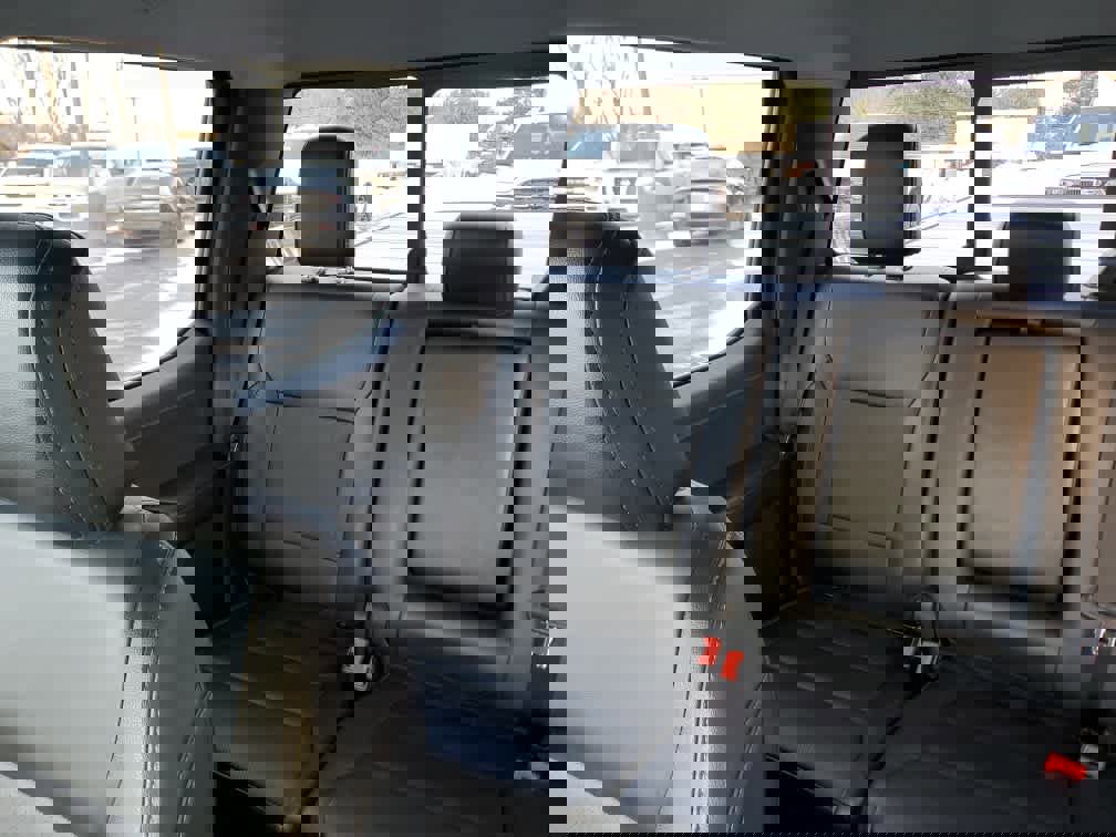 Used 2023 Ford F150 Lariat w/ Equipment Group 502A High image 14