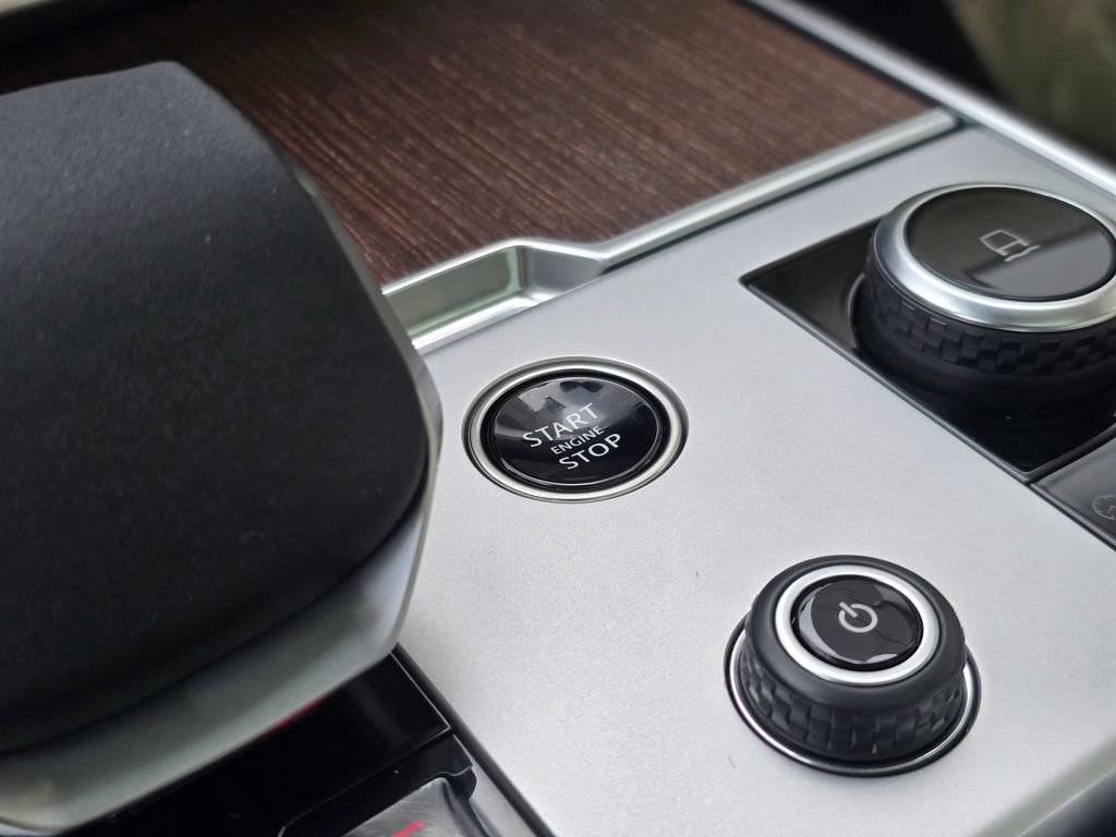 New 2027 Land Rover Range Rover SE AWD/4WD image 25
