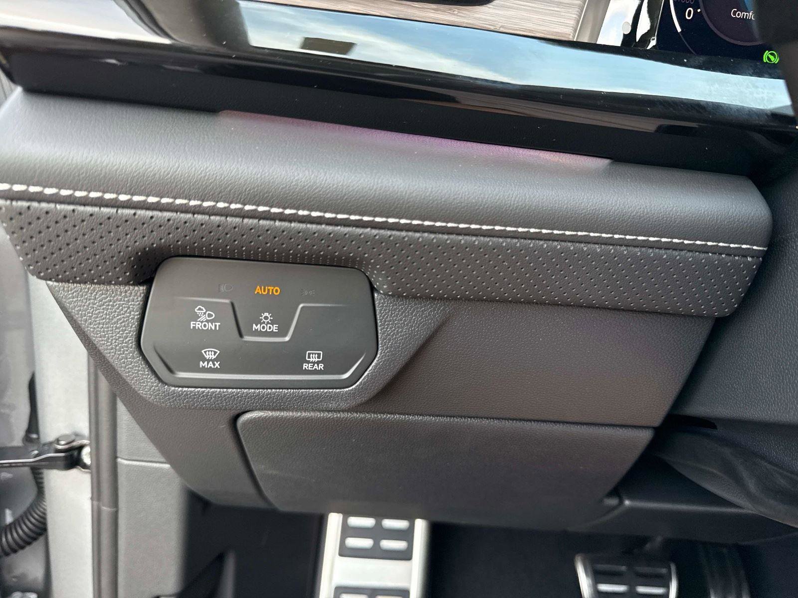 New 2026 Volkswagen Atlas SEL Premium R-Line image 26