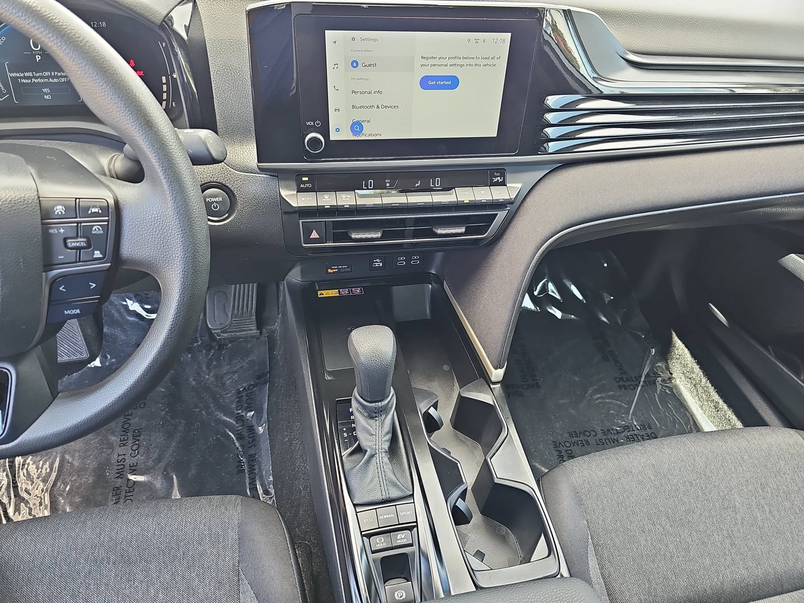 Used 2025 Toyota Camry LE FWD image 21