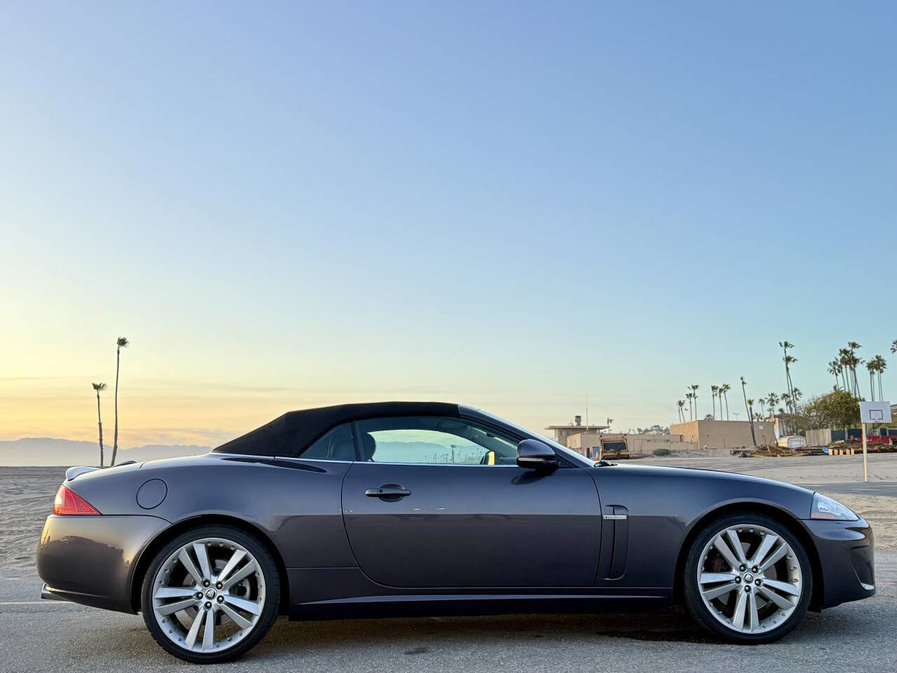 Used 2010 Jaguar XK Convertible image 8