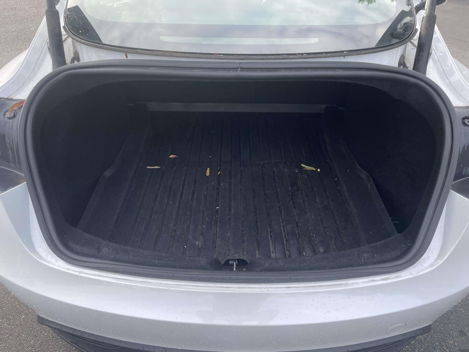 Used 2024 Tesla Model 3 Long Range AWD/4WD image 8