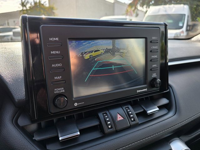 Used 2022 Toyota RAV4 XLE Premium image 26