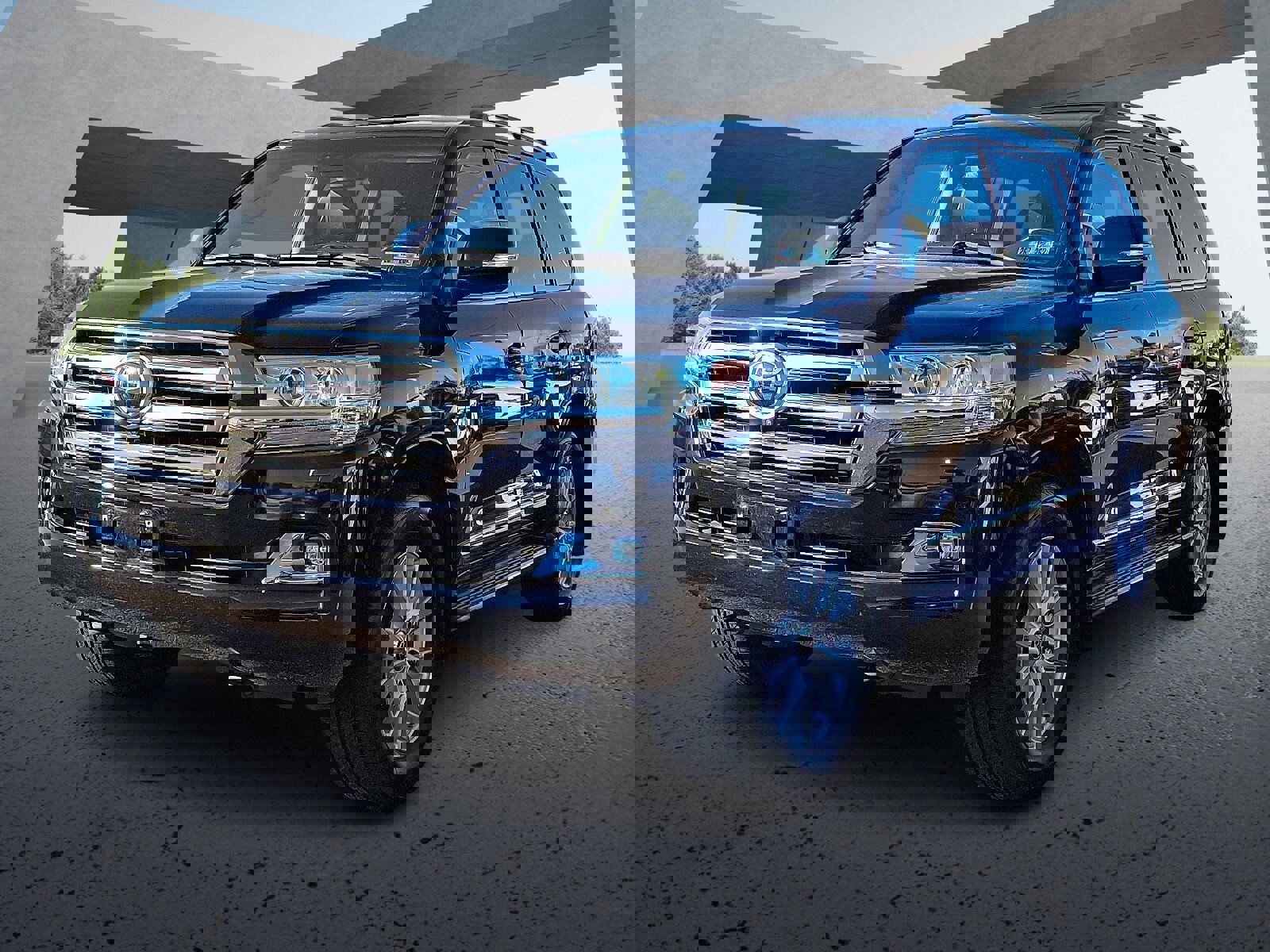 Used 2021 Toyota Land Cruiser image 3