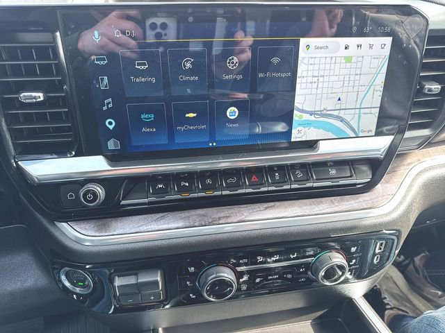 Used 2025 Chevrolet Silverado 1500 LTZ image 13