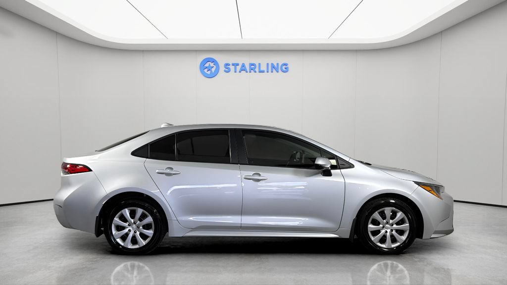Used 2026 Toyota Corolla LE FWD image 11