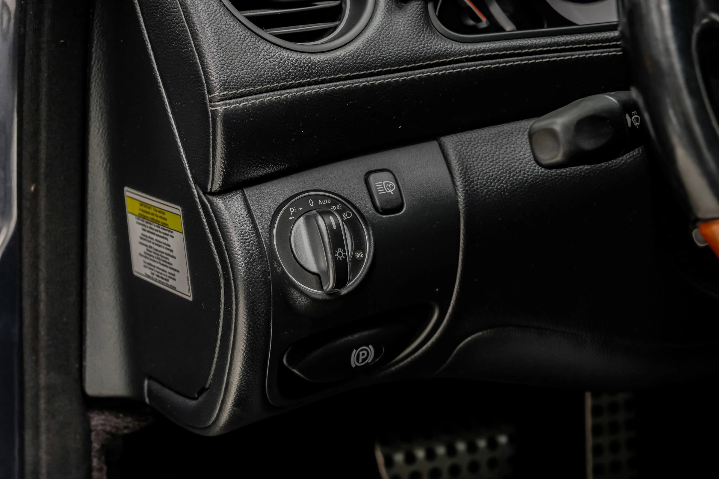 Used 2012 Mercedes-Benz SL 550 image 25