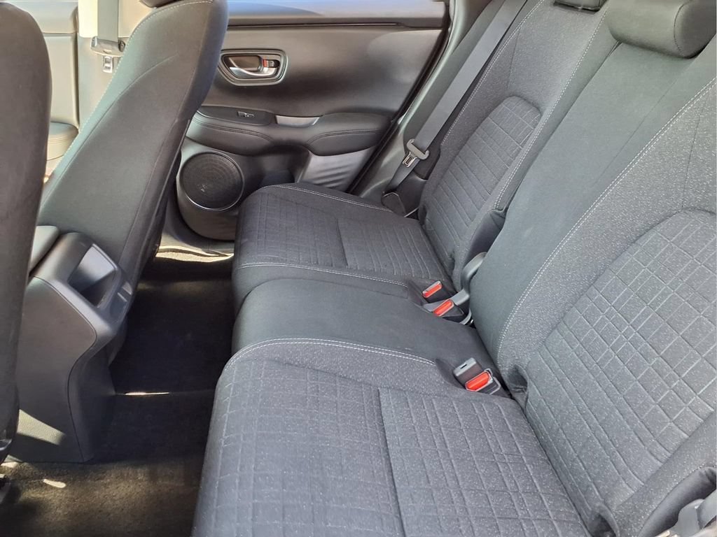 Certified 2025 Honda HR-V LX image 11