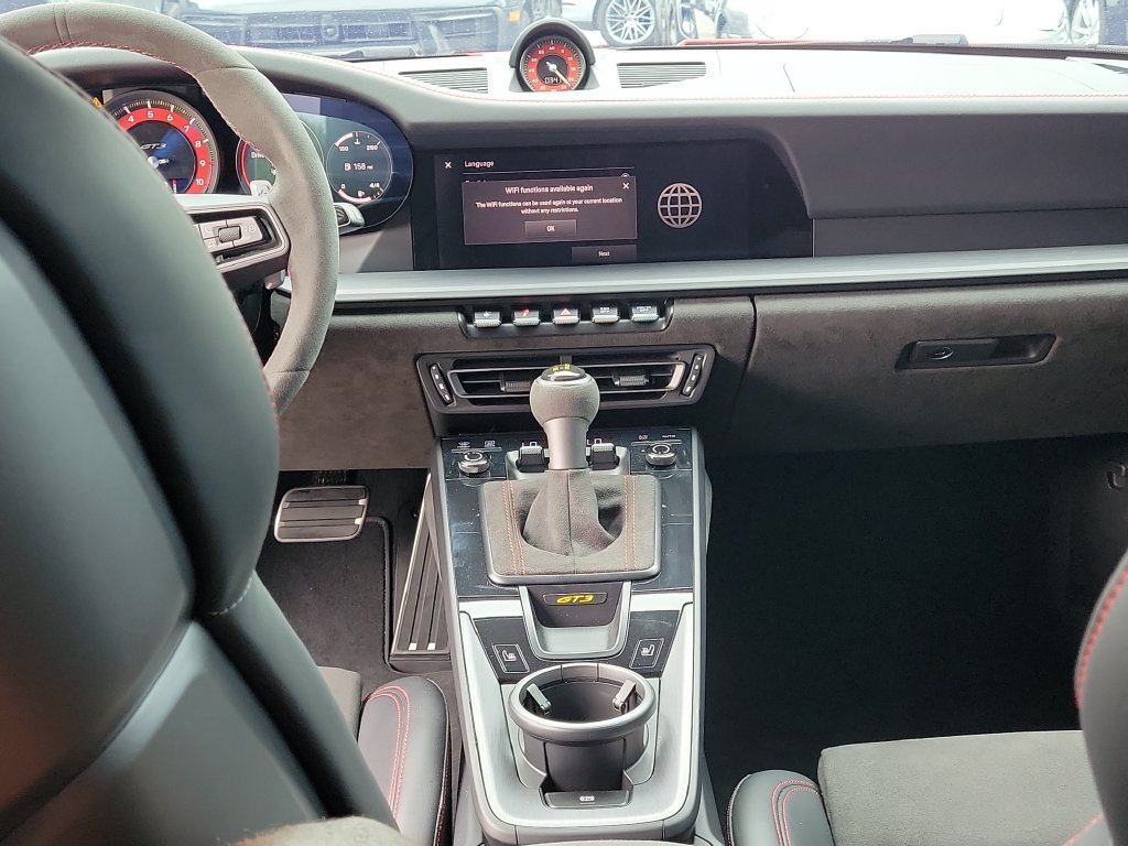 Certified 2022 Porsche 911 GT3 RWD image 21