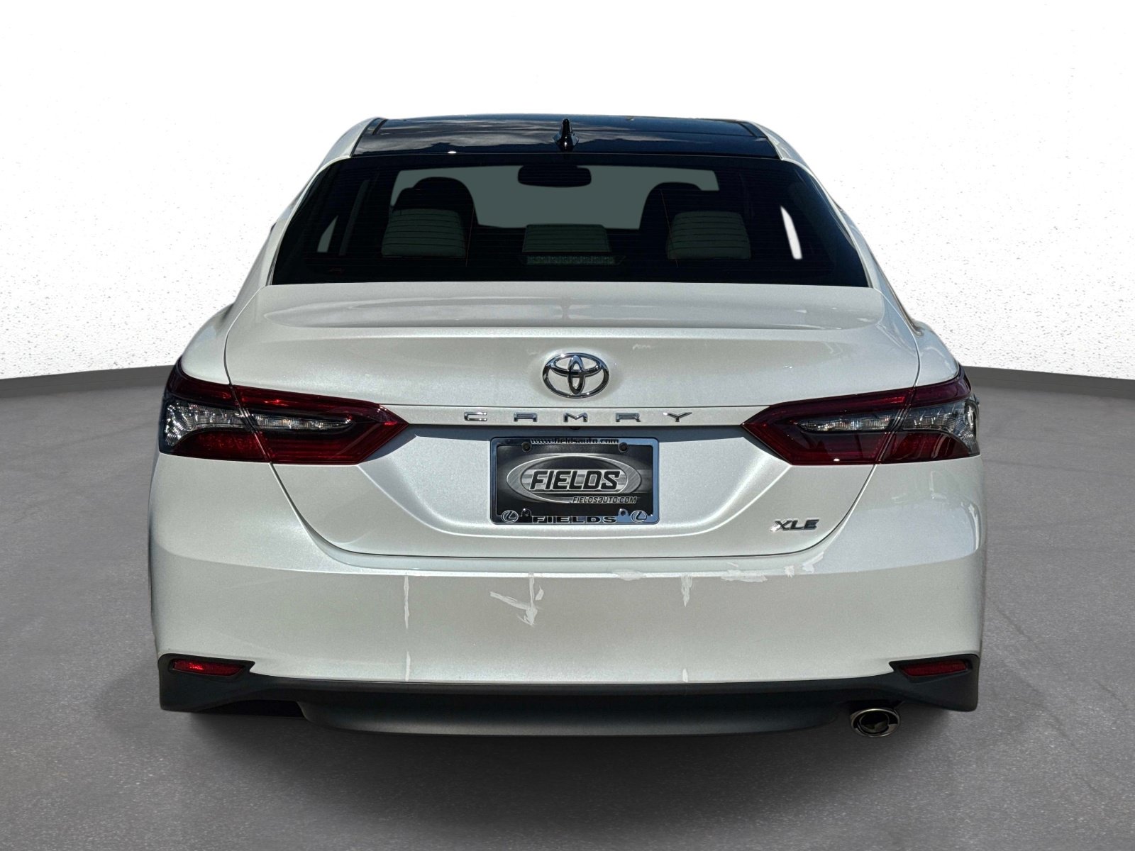 Used 2022 Toyota Camry XLE FWD image 4