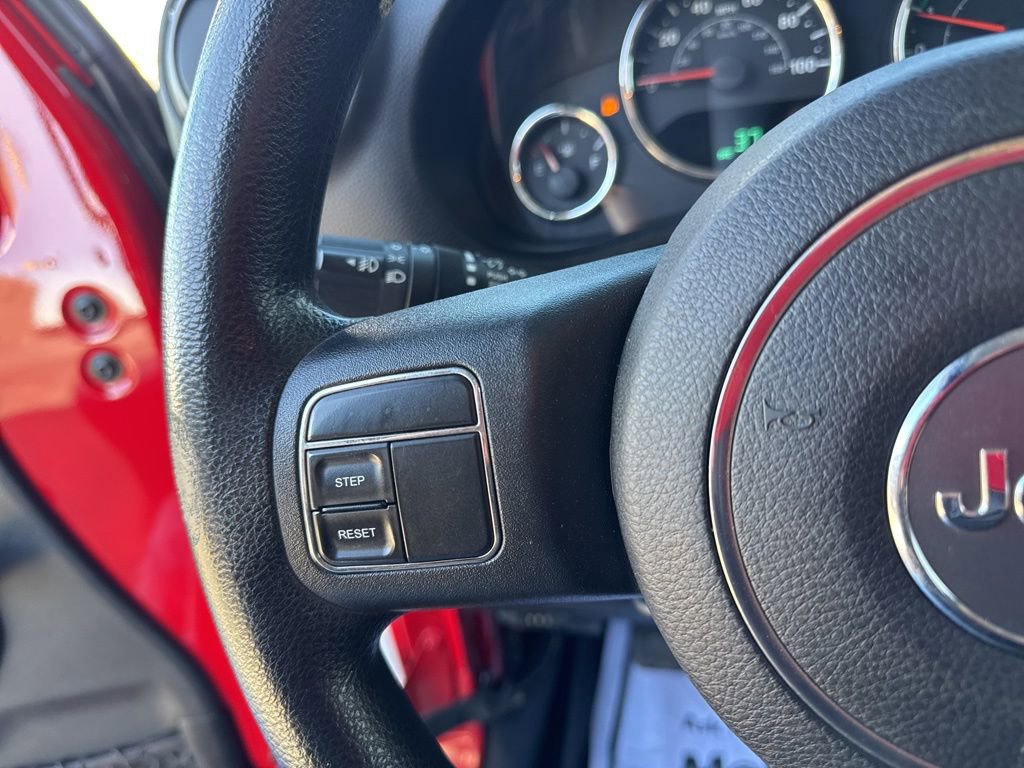 Used 2014 Jeep Wrangler Sport image 14