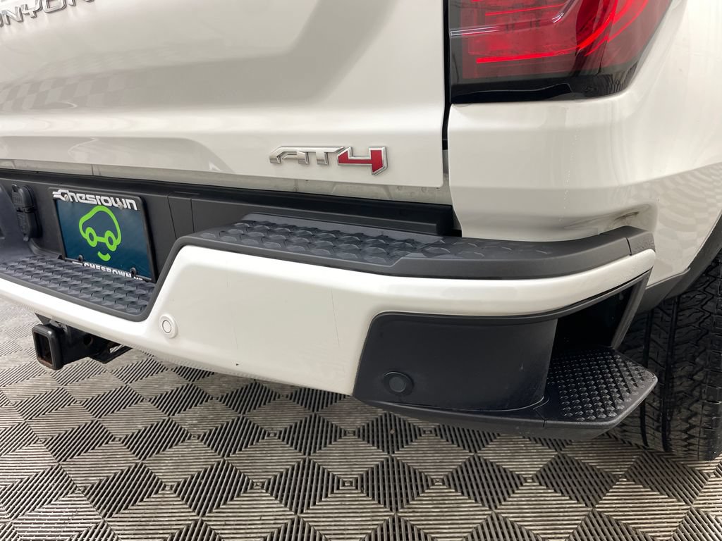 Certified 2024 GMC Canyon AT4 w/ AT4 Premium Package AWD/4WD image 46