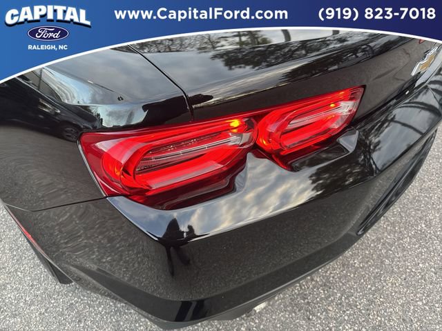 Used 2022 Chevrolet Camaro LS image 15