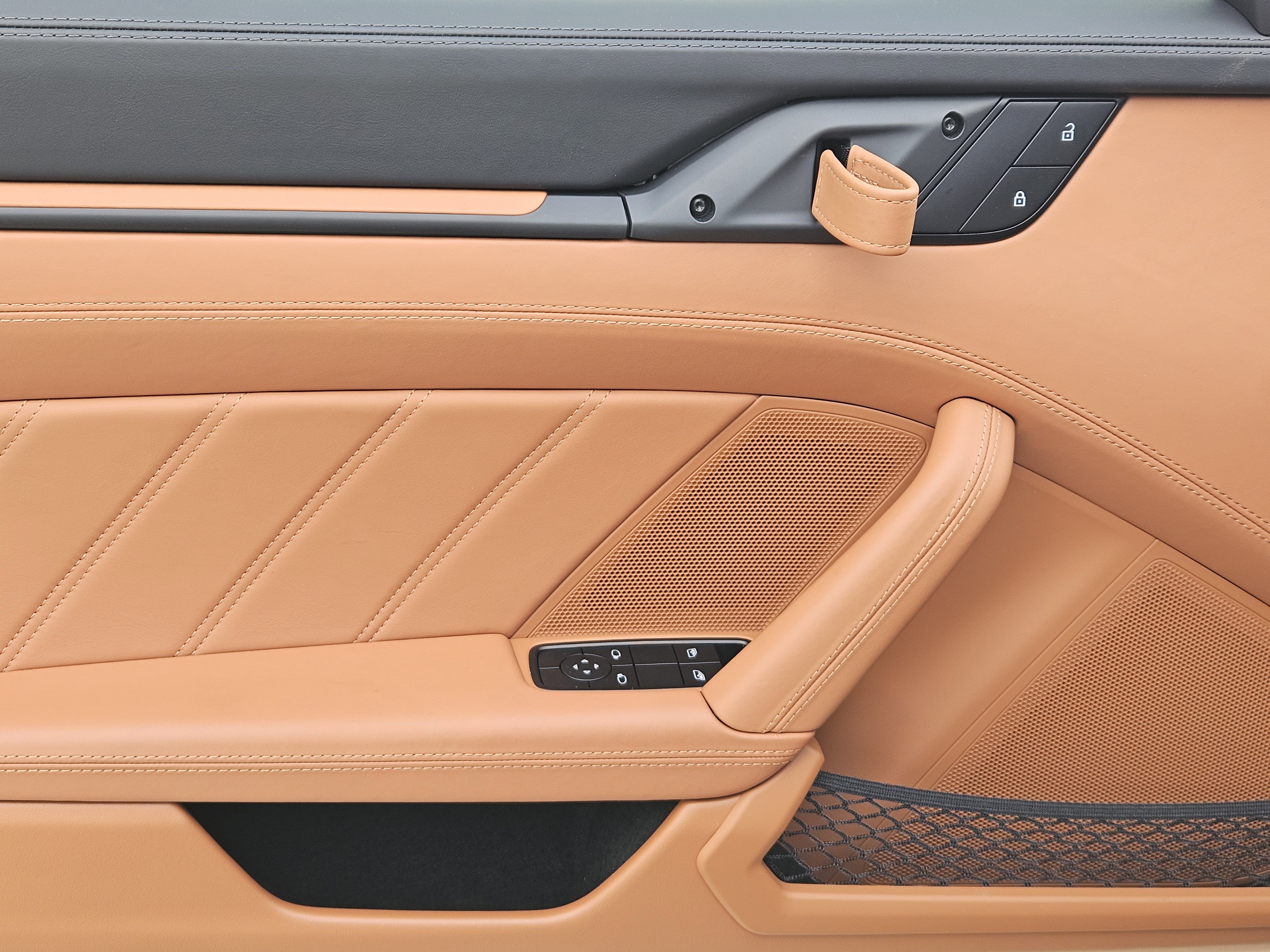 Used 2024 Porsche 911 GT3 RS image 25