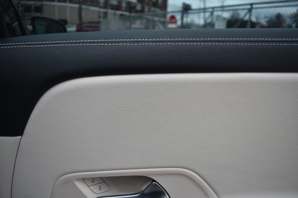 Used 2022 Mercedes-Benz GLA 250 w/ Premium Package Lite image 27