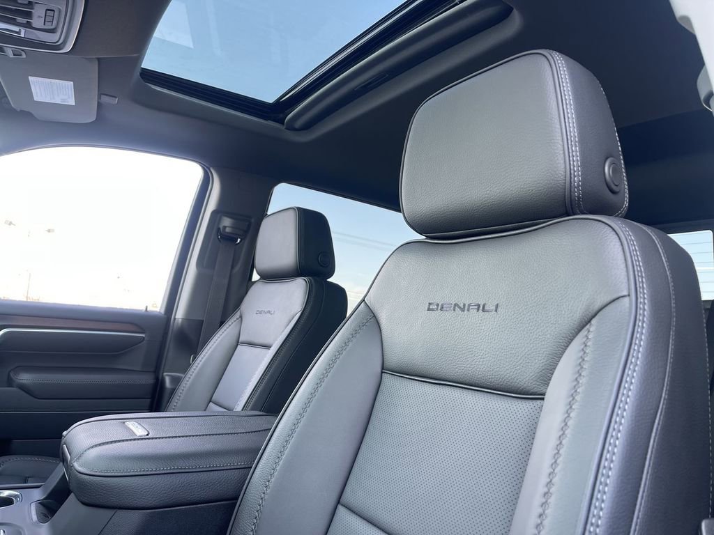New 2026 GMC Sierra 2500 Denali w/ Denali Reserve Package AWD/4WD image 19