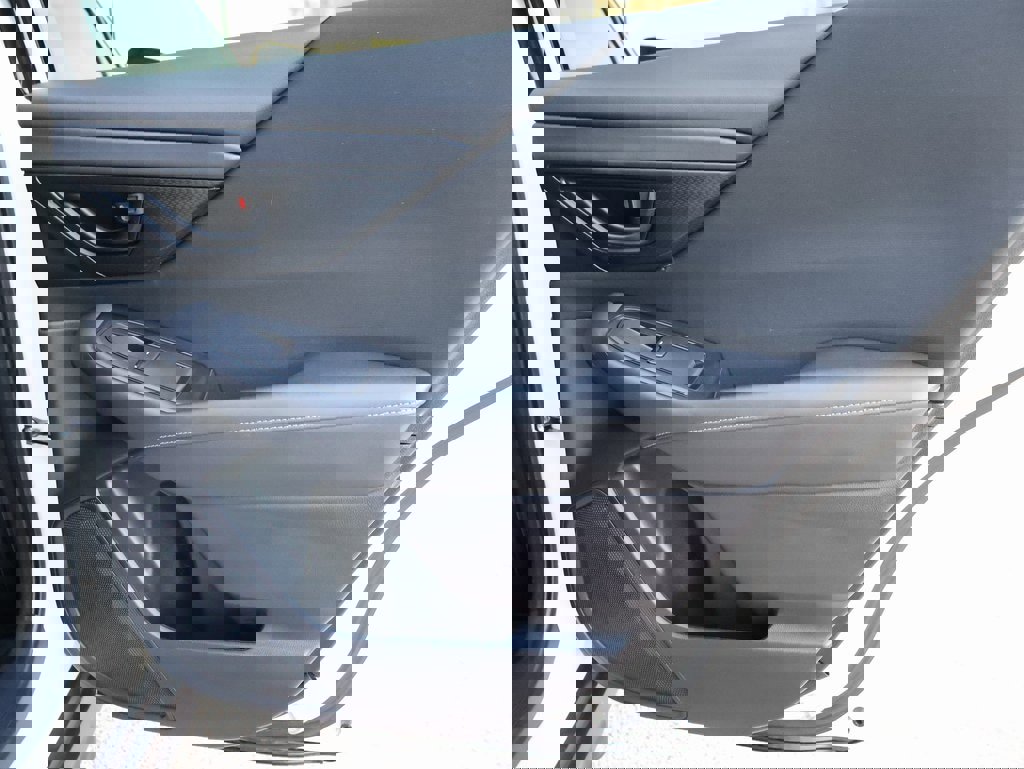 Used 2021 Subaru Outback Base image 12