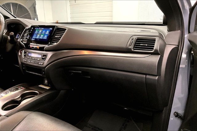 Used 2023 Honda Passport EX-L image 18
