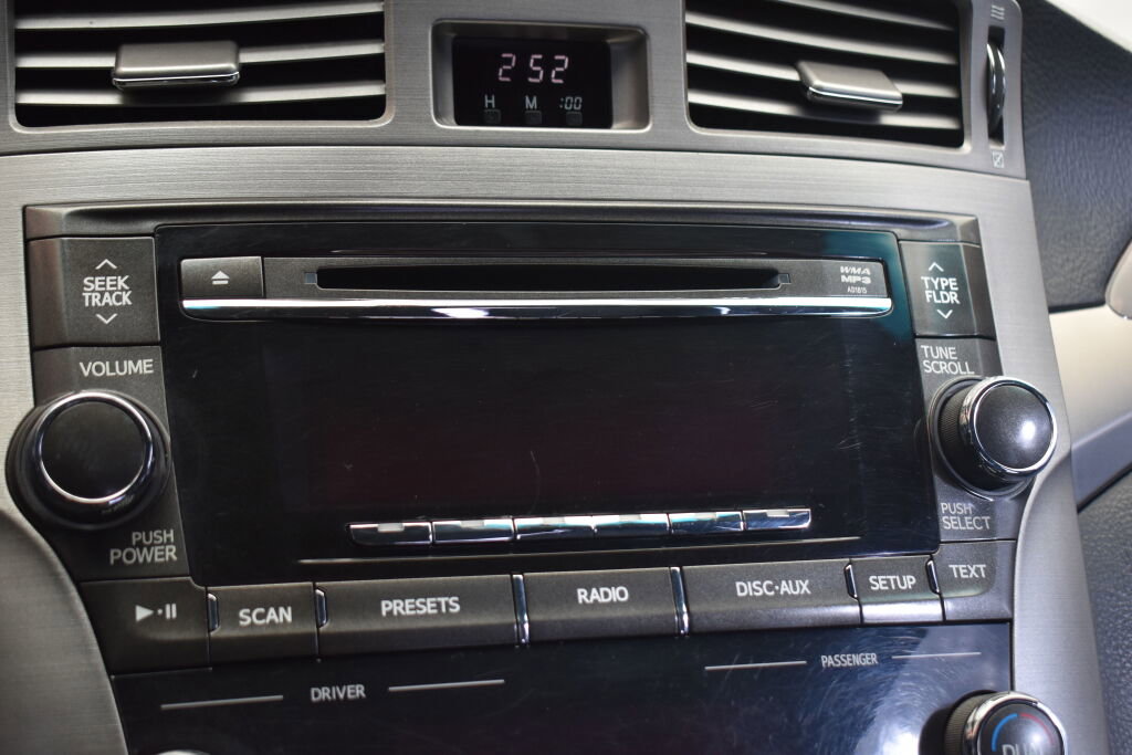 Used 2011 Toyota Avalon image 10