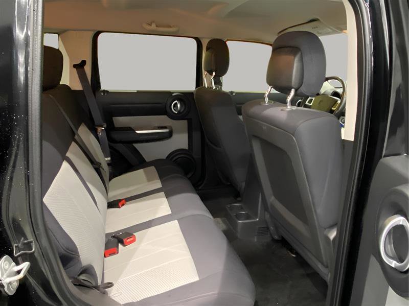 Used 2010 Dodge Nitro SXT w/ Trailer Tow Group AWD/4WD image 11