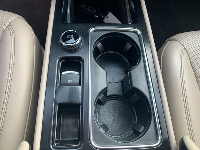 Used 2021 Lincoln Corsair Standard w/ Premium Package image 36