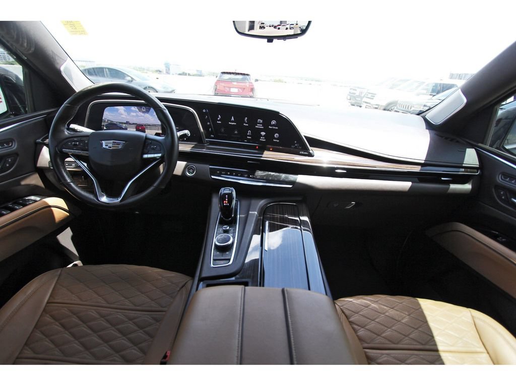 Used 2021 Cadillac Escalade Premium Luxury w/ Driver Assist Tech Package AWD/4WD image 9