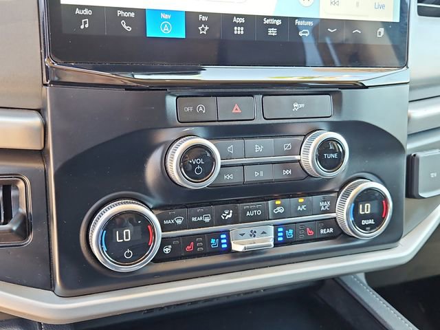 Used 2024 Ford Expedition Max XLT RWD image 29