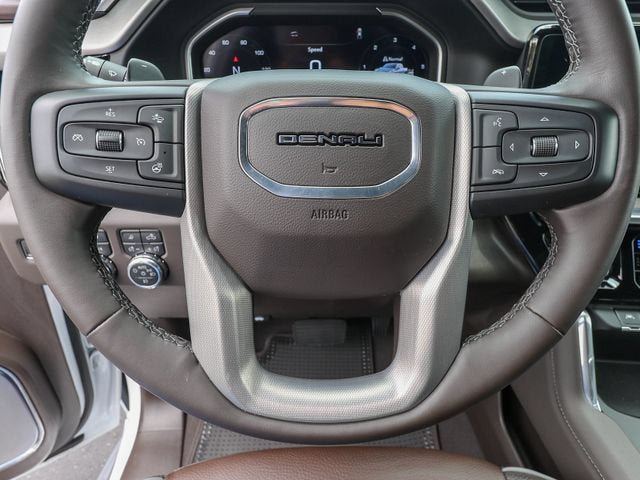 Used 2023 GMC Sierra 1500 Denali w/ Technology Package AWD/4WD image 17