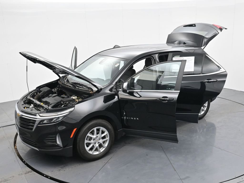 Used 2023 Chevrolet Equinox LT image 40