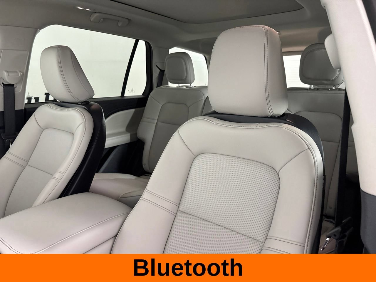 Used 2026 Lincoln Aviator 2WD image 16