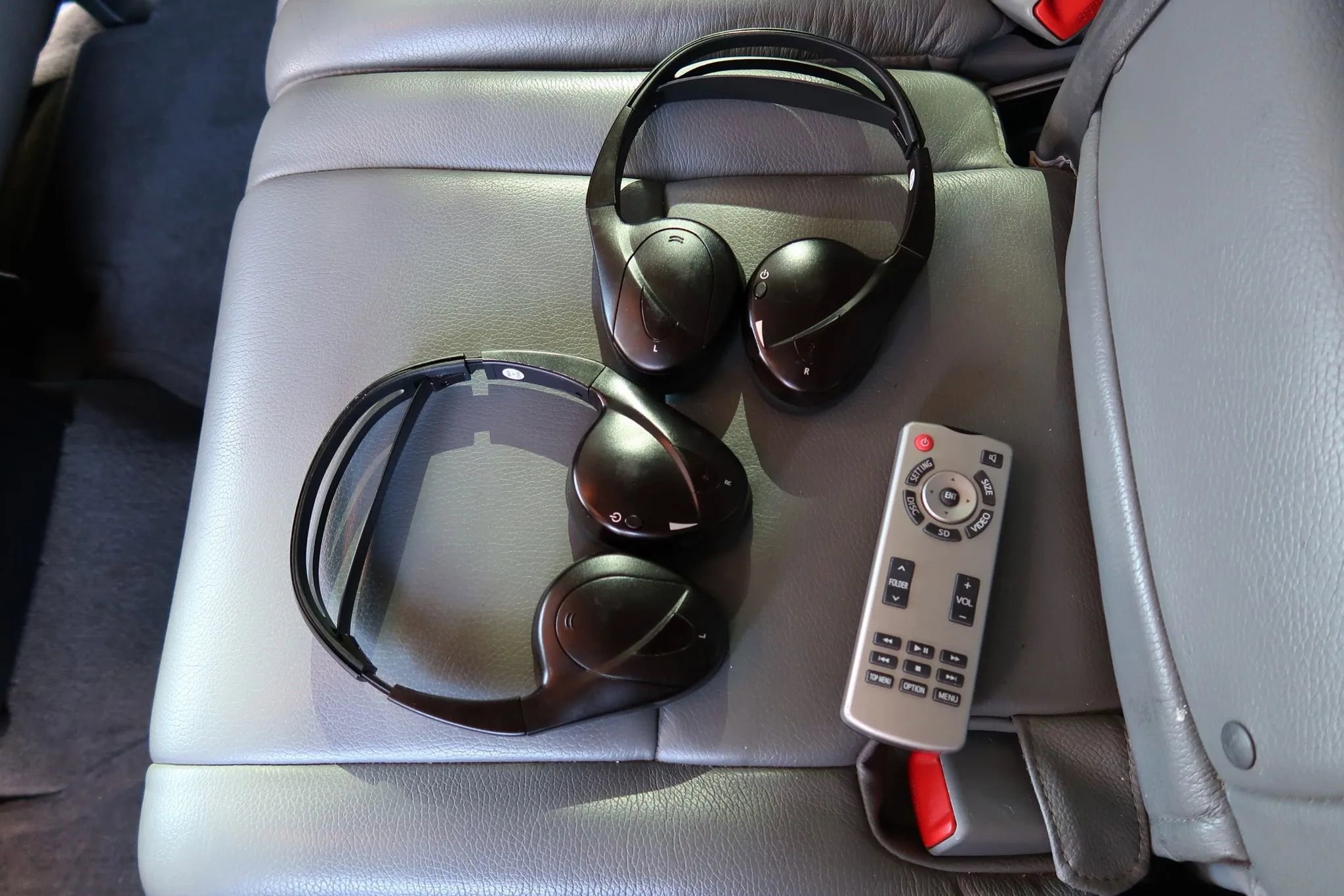 Used 2013 Toyota Sequoia Limited image 31