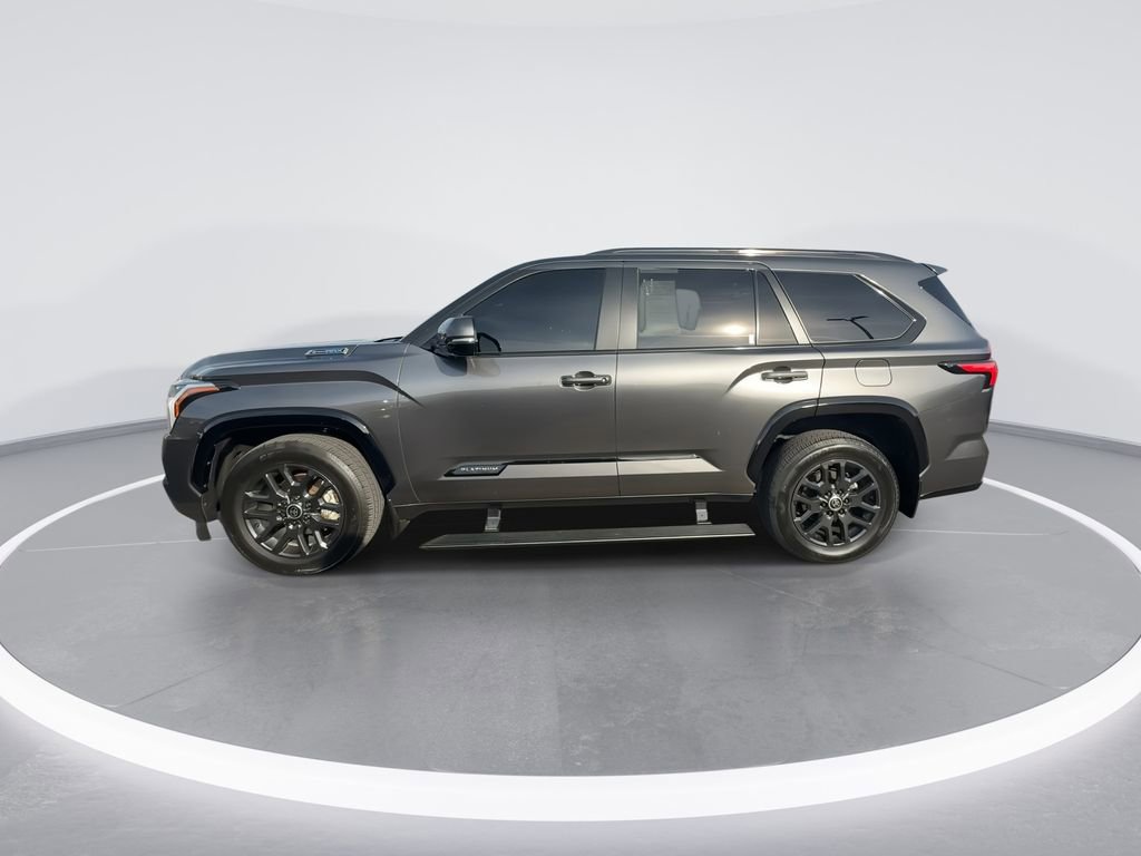 Used 2024 Toyota Sequoia Platinum AWD/4WD image 5