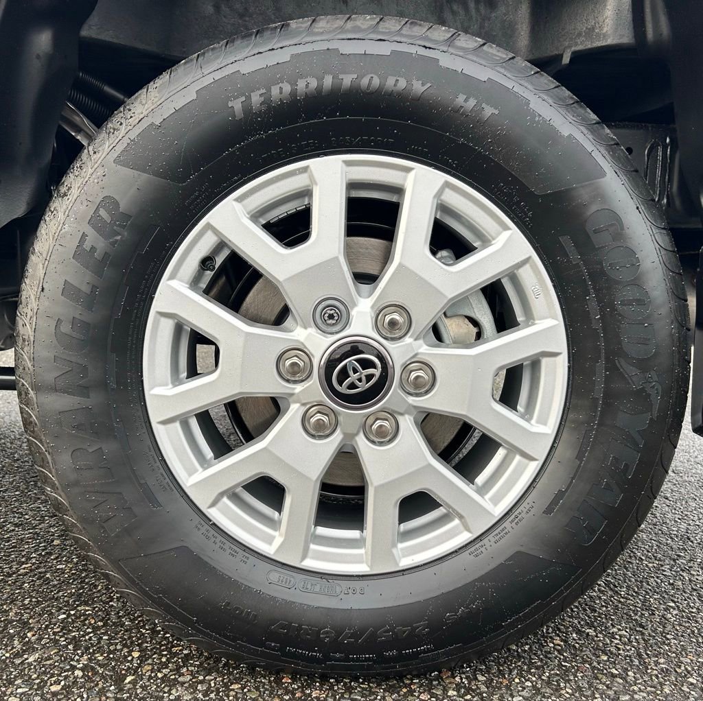 New 2026 Toyota Tacoma SR5 image 25
